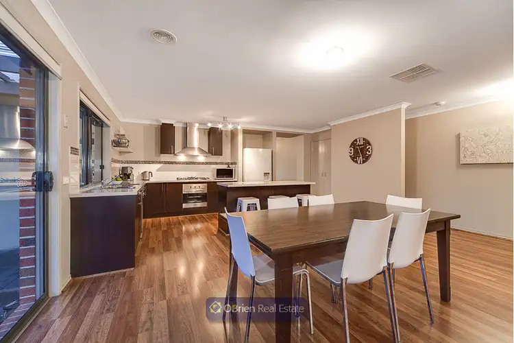 Fourth view of Homely house listing, 32 Bronson Circuit, Cranbourne North VIC 3977