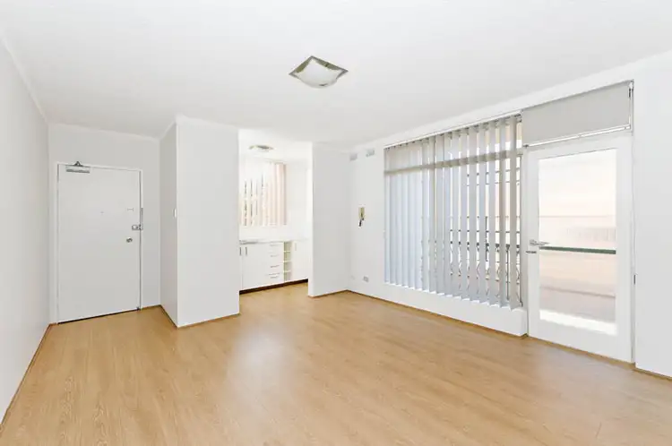 Main view of Homely unit listing, 2/19A Johnson Street, Mascot NSW 2020