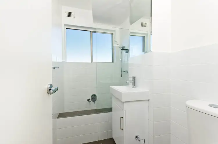 Third view of Homely unit listing, 2/19A Johnson Street, Mascot NSW 2020