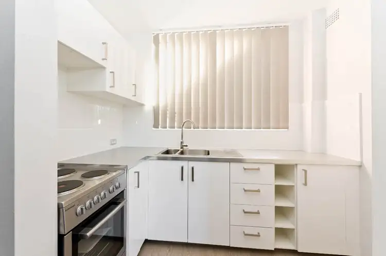 Fourth view of Homely unit listing, 2/19A Johnson Street, Mascot NSW 2020