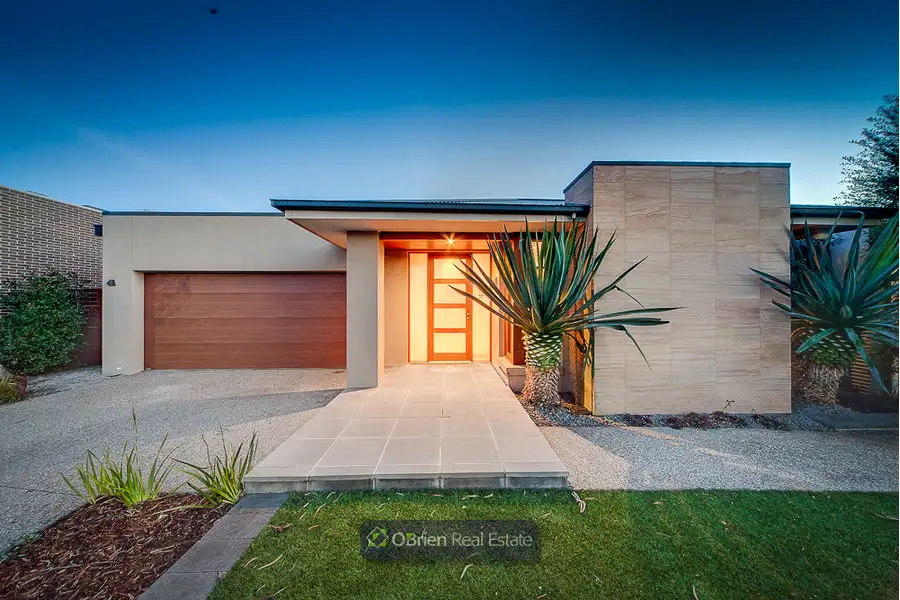 Main view of Homely house listing, 5 Nature Circuit, Cranbourne North VIC 3977