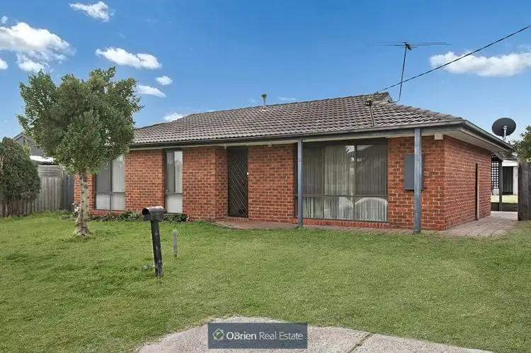 9 Josephina Court, Carrum Downs VIC 3201