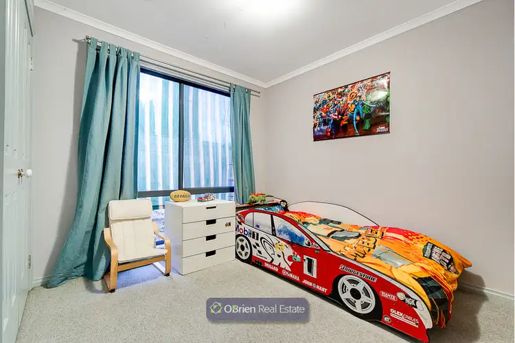 Sixth view of Homely house listing, 19 Jaye Place, Cranbourne West VIC 3977