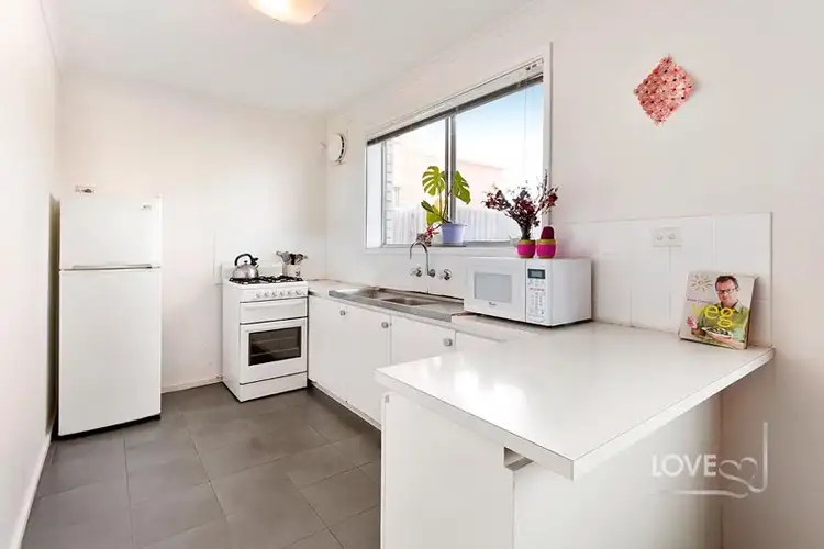 Second view of Homely apartment listing, 4/10 Dundas Street, Thornbury VIC 3071