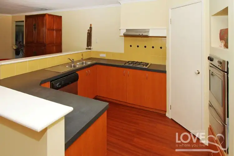Fourth view of Homely house listing, 8 Grandiflora Grove, Bundoora VIC 3083