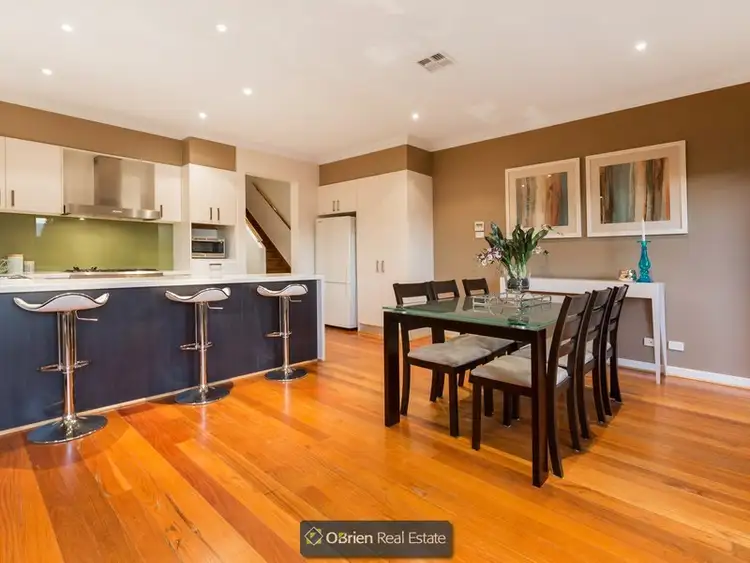 Third view of Homely townhouse listing, 5/25 Canberra Avenue, Berwick VIC 3806