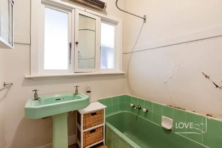 Fifth view of Homely house listing, 142 Collins Street, Thornbury VIC 3071
