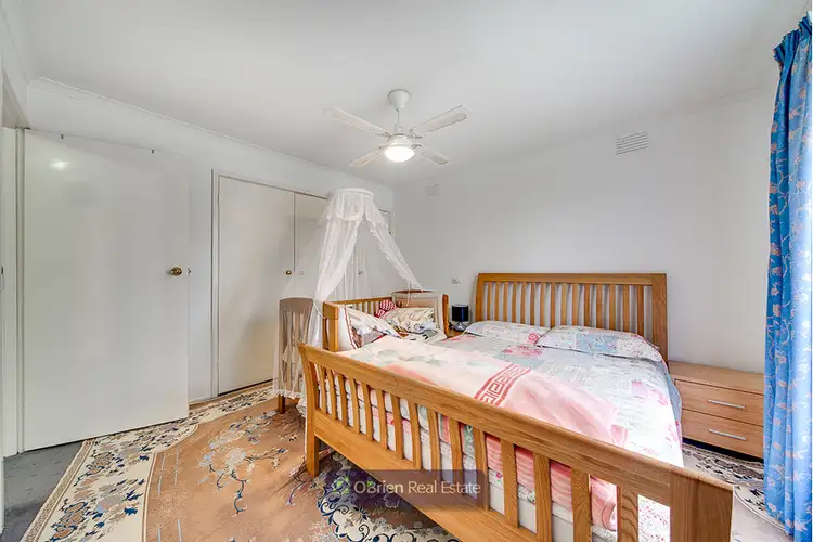 Sixth view of Homely house listing, 5 Oaktree Drive, Hampton Park VIC 3976