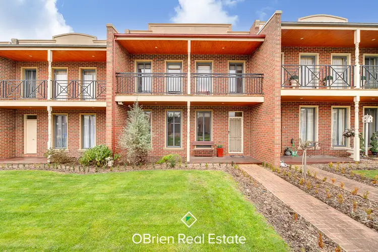 33/18-26 Marlesford Crescent, Berwick VIC 3806