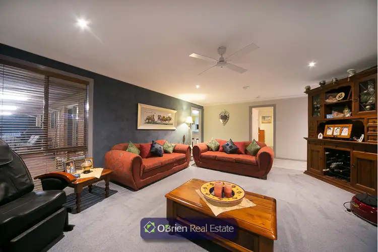 Second view of Homely house listing, 20 Stefans Court, Skye VIC 3977