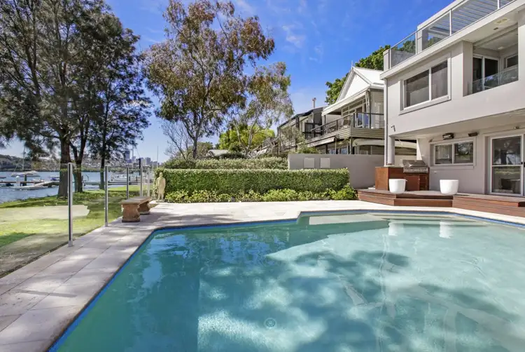 13 Gilchrist Place, Balmain East NSW 2041