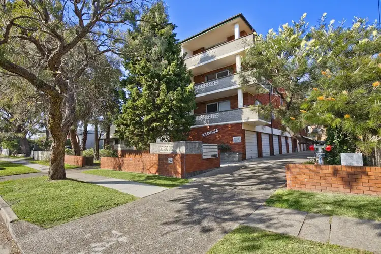 8/56 Wyadra Avenue, Freshwater NSW 2096