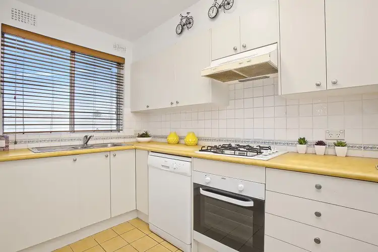 Third view of Homely unit listing, 8/56 Wyadra Avenue, Freshwater NSW 2096