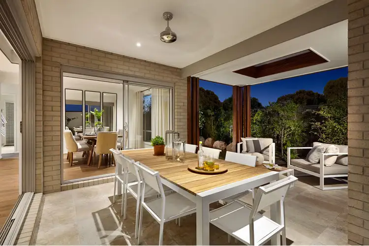Sixth view of Homely house listing, 7 Stoneleigh Road, Cranbourne North VIC 3977