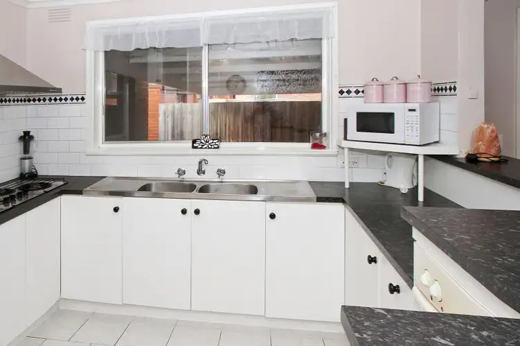 Fourth view of Homely house listing, 55 Elizabeth Drive, Lalor VIC 3075