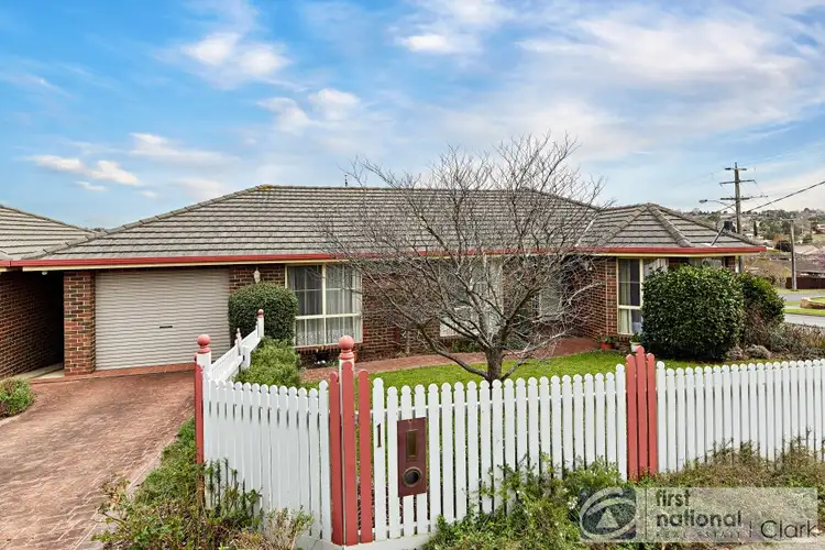 Main view of Homely townhouse listing, 1/136 Albert Road, Warragul VIC 3820