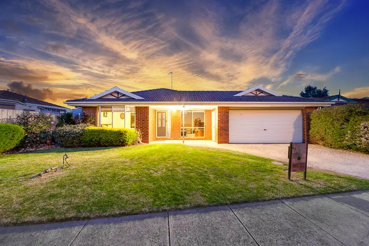 4 Seebeck Drive, Narre Warren South VIC 3805