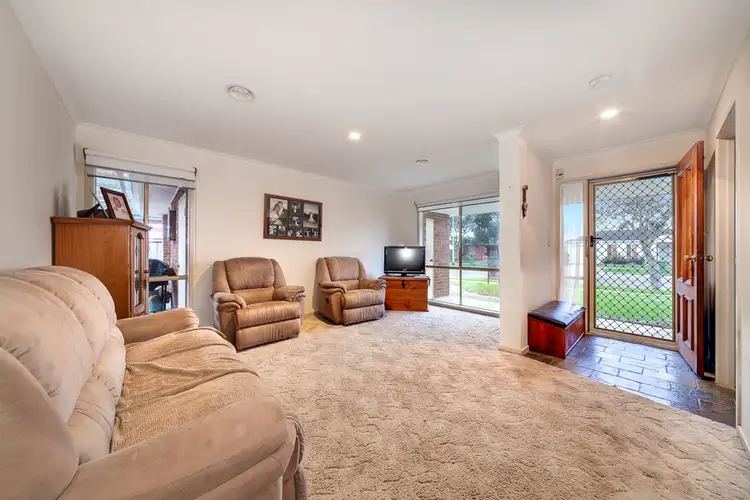 Sixth view of Homely house listing, 4 Seebeck Drive, Narre Warren South VIC 3805