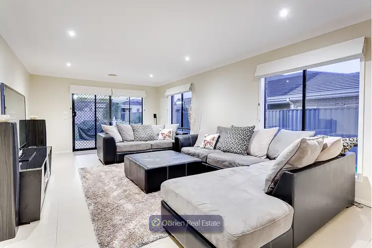 Fourth view of Homely house listing, 8 Lemon Tree Lane, Narre Warren North VIC 3804