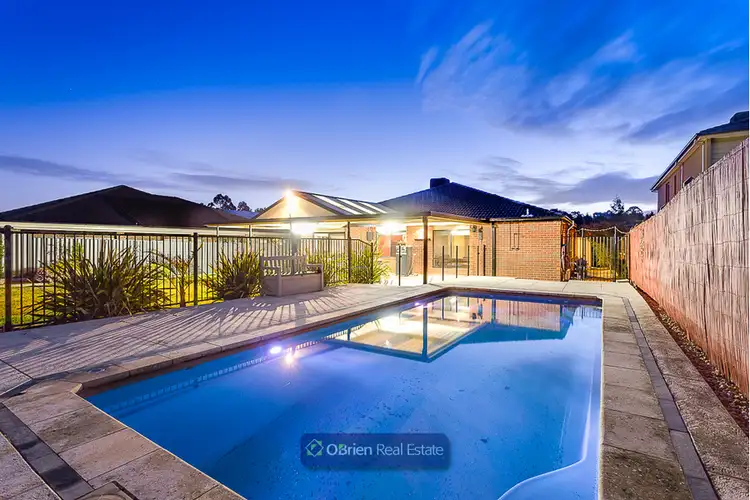 Fifth view of Homely house listing, 8 Lemon Tree Lane, Narre Warren North VIC 3804