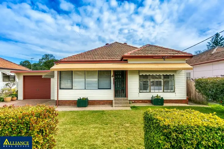 40 Laundess Avenue, Panania NSW 2213