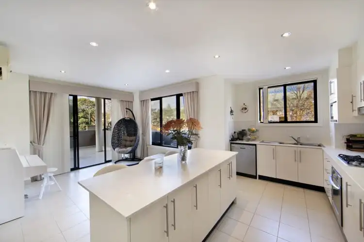 Fifth view of Homely unit listing, 7/10 Oaks Avenue, Dee Why NSW 2099