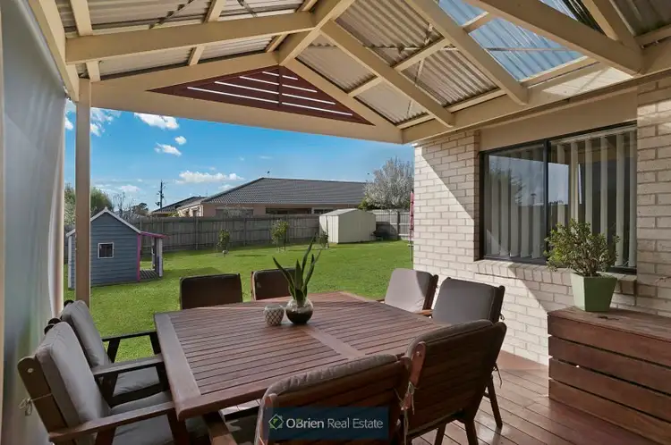 Second view of Homely house listing, 4 Emerald Rise, Skye VIC 3977