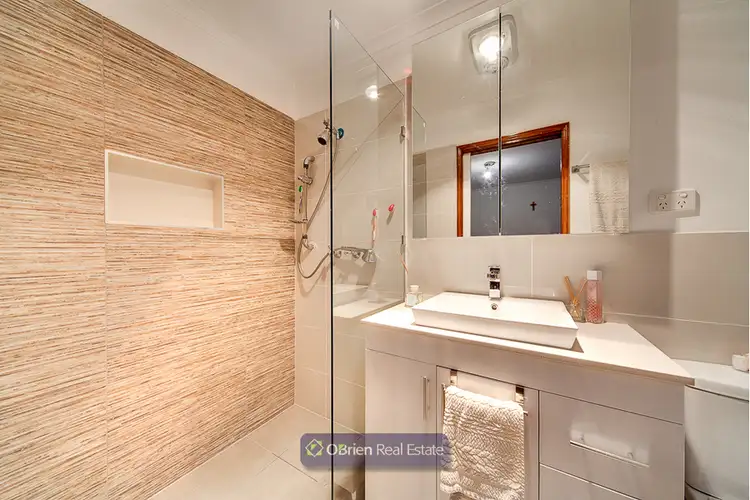 Fourth view of Homely house listing, 10 Lisburn Way, Berwick VIC 3806