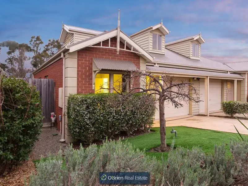 Main view of Homely unit listing, 5/150 Avebury Drive, Berwick VIC 3806