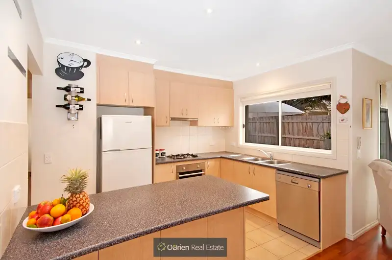 Main view of Homely unit listing, 2/45 Bernard Street, Cheltenham VIC 3192