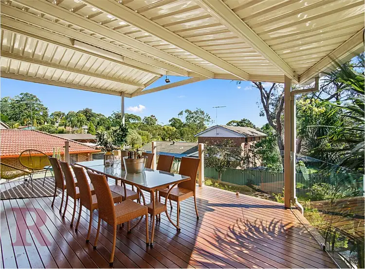11 Noble Close, Menai NSW 2234