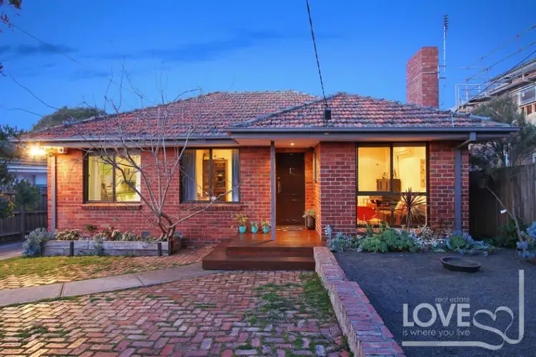 1/8 Loddon Avenue, Reservoir VIC 3073