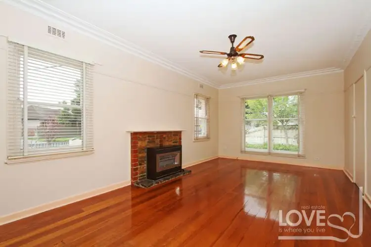 Second view of Homely house listing, 21 Vasey Avenue, Lalor VIC 3075