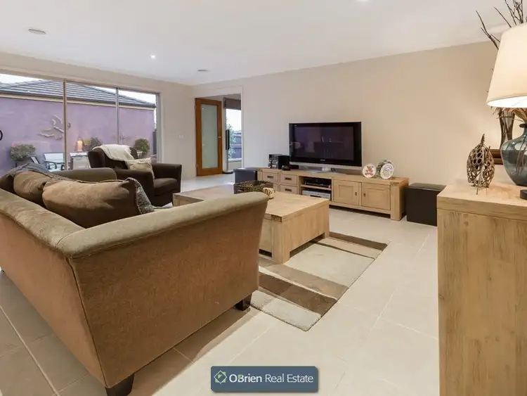 Fifth view of Homely house listing, 75 Skyline Way, Berwick VIC 3806