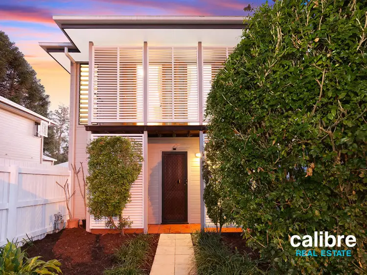 Main view of Homely townhouse listing, 1/24 Arthur Terrace, Red Hill QLD 4059