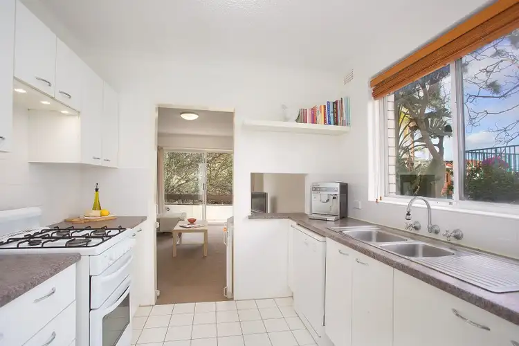 Third view of Homely apartment listing, 3/6 Stuart Street, Collaroy NSW 2097