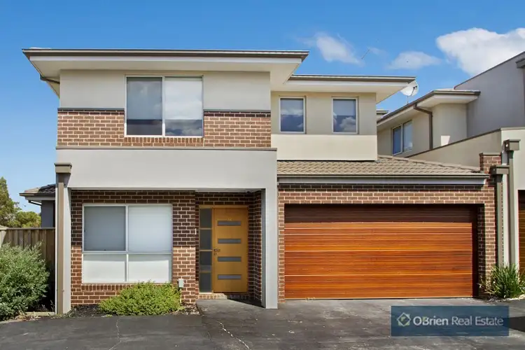 9/6-8 Innes Court, Berwick VIC 3806