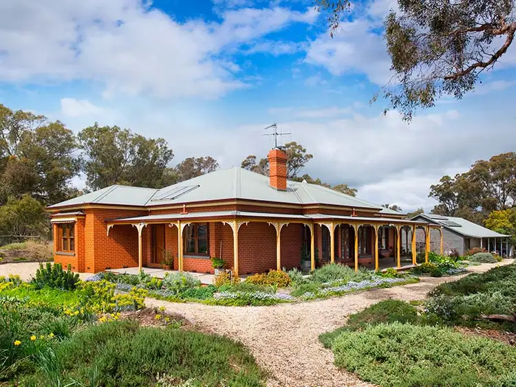 16 Wild Cherry Road, Lockwood South VIC 3551