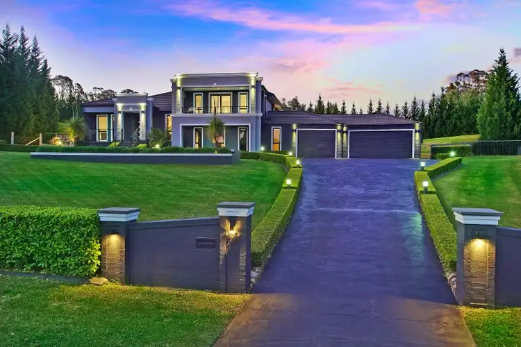 7 The Glade, Kirkham NSW 2570