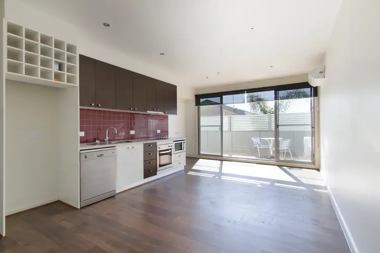 Fourth view of Homely apartment listing, 15/533 Nepean Highway, Bonbeach VIC 3196