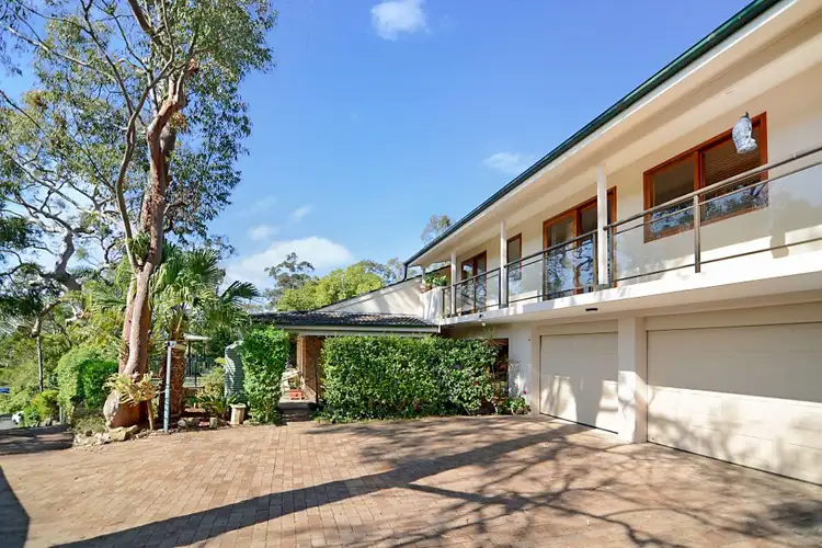 Sixth view of Homely house listing, 10 Lara Close, Illawong NSW 2234
