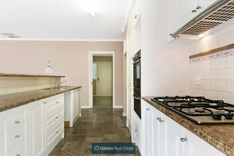 Sixth view of Homely house listing, 7 Hyacinth Rise, Narre Warren South VIC 3805