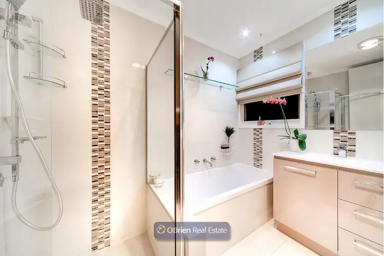 Sixth view of Homely house listing, 18 Oxley Way, Endeavour Hills VIC 3802