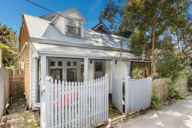 6 Sardinia Place, Birchgrove NSW 2041