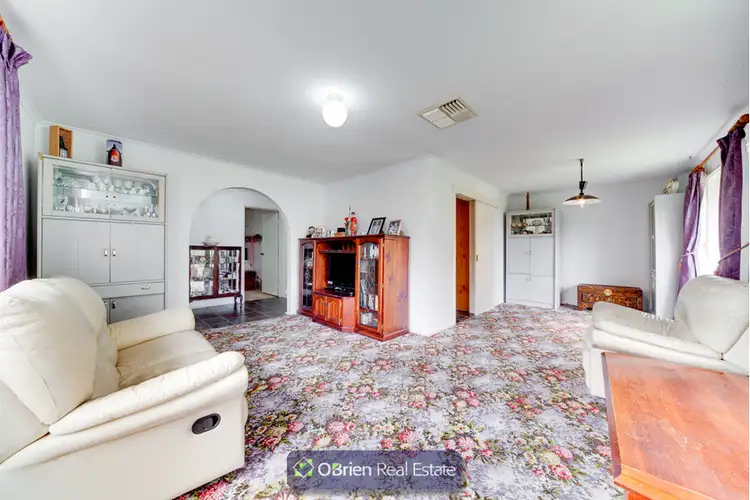 Fourth view of Homely house listing, 5 Courtenay Avenue, Cranbourne North VIC 3977