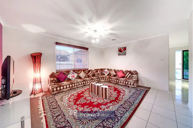 Fifth view of Homely house listing, 17 Bellbrae Crescent, Cranbourne West VIC 3977