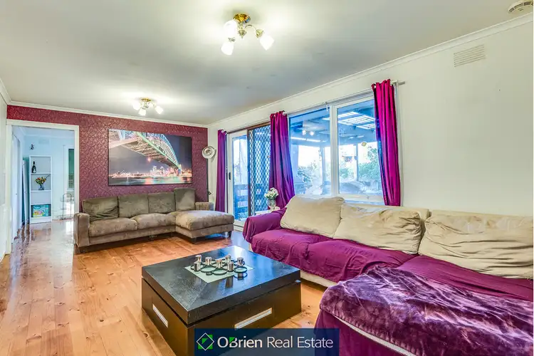 Fourth view of Homely house listing, 8 Sutherland Court, Endeavour Hills VIC 3802