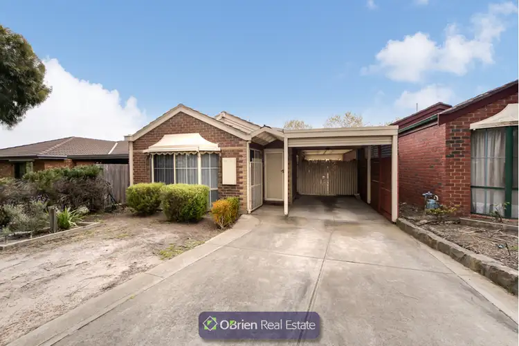 16B Tenandra Court, Berwick VIC 3806