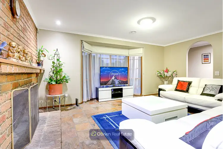 Third view of Homely house listing, 3 Radovic Court, Cranbourne North VIC 3977
