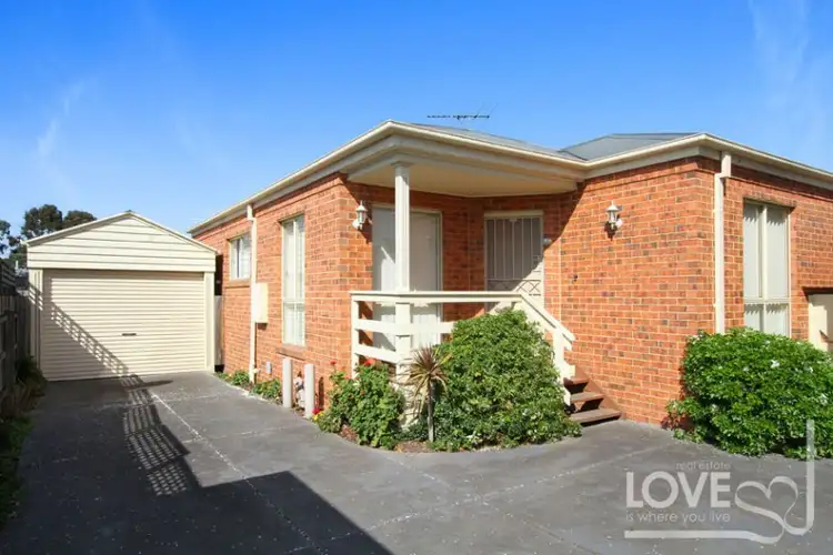 2/27 Rufus Street, Epping VIC 3076